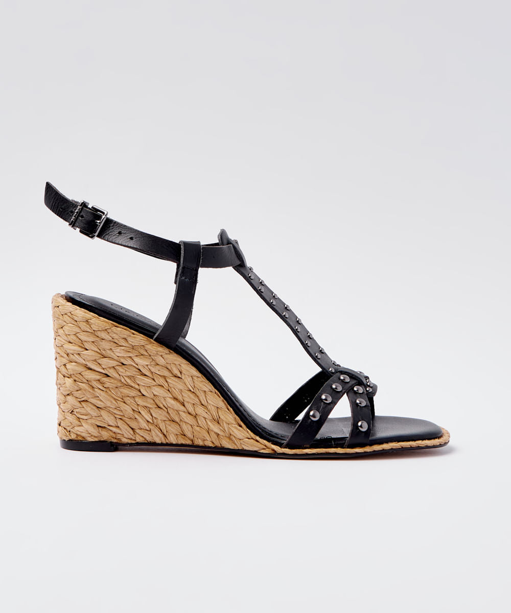 SANDALIA ANABELA TIRA TACHAS - PRETO